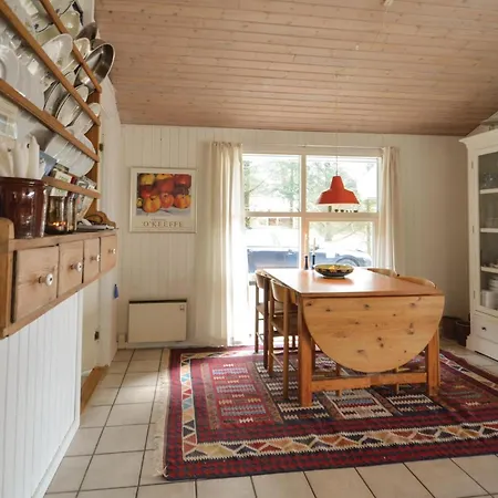 Belle Maison à Avec Sauna
