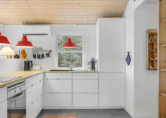 بيت للعطل Four-bedroom In *